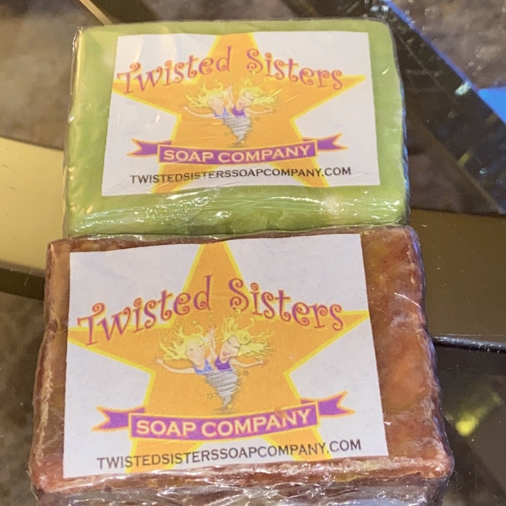 TWISTED SISTERS SOAP COMPANY - HALLOWEEN SCENTS 👻🎃